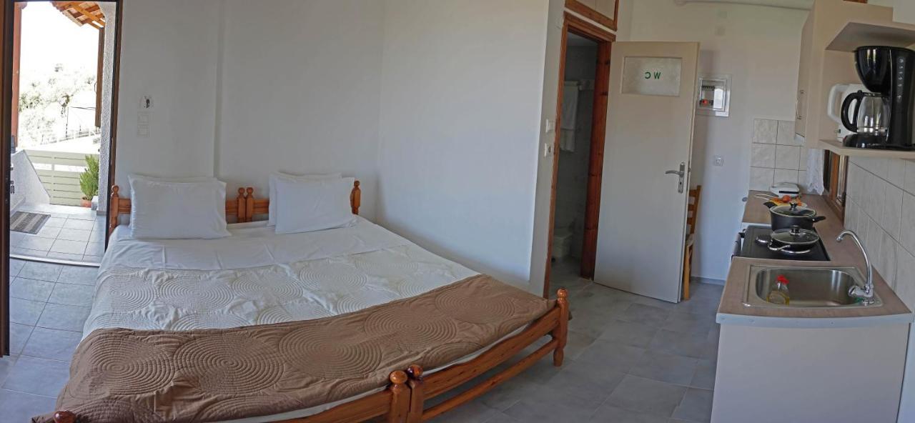 Stella Rooms Kardhamili Buitenkant foto