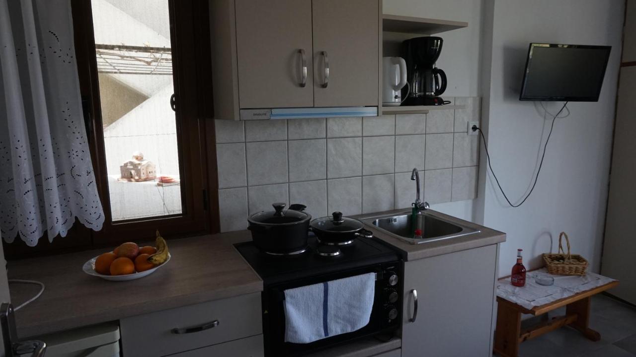 Stella Rooms Kardhamili Buitenkant foto